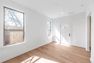 2318 Mills St, Houston, TX 77026 - Photo 6