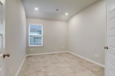 2110 Cherryvale Drive, Tomball, TX 77375 - Photo 6