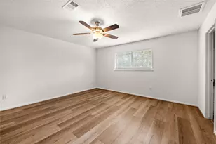 2019 Thousand Pines Dr, Kingwood, TX 77339 - Photo 18