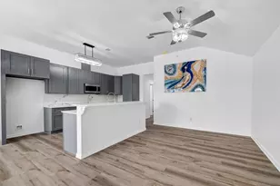 7725 Hoffman St, Houston, TX 77016 - Photo 8