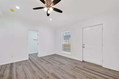 7725 Hoffman Street #A B, Houston, TX 77016 - Photo 24