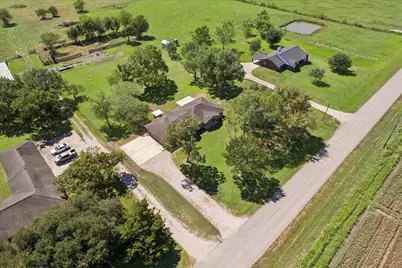 6210 County Road 170, Alvin, TX 77511 - Photo 4