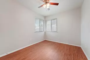 9335 Crescent Moon Dr, Houston, TX 77064 - Photo 14