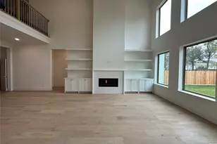 1405 Confederate Rd, Houston, TX 77055 - Photo 12