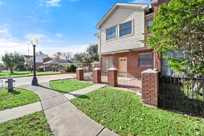 1103 Dulles #202, Stafford, TX 77477 - Photo 2