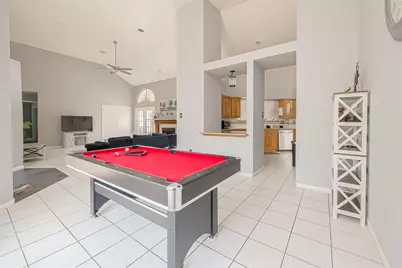 9310 Corner Oaks Ln, Houston, TX 77036 - Photo 10