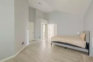 9310 Corner Oaks Ln, Houston, TX 77036 - Photo 26