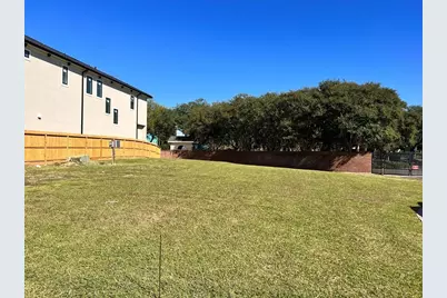 716 Harborside Way, Kemah, TX 77565 - Photo 2