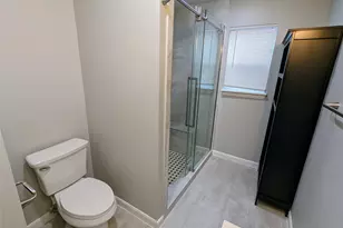 4714 Oakshire Dr, Houston, TX 77027 - Photo 18