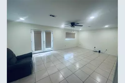 6302 Hanley Lane, Houston, TX 77016 - Photo 10