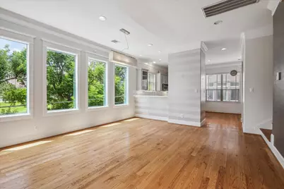 6830 Staffordshire Boulevard, Houston, TX 77030 - Photo 6