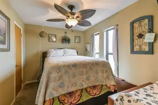 411 Sailfish St, Freeport, TX 77541 - Photo 6