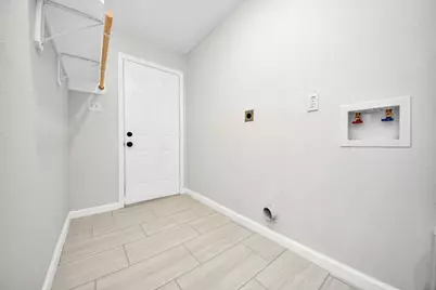 5743 Newquay Street, Houston, TX 77085 - Photo 12