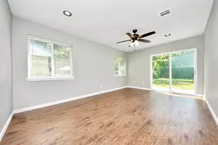 5743 Newquay St, Houston, TX 77085 - Photo 6