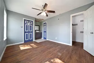 426 N Compass Rose Cir, Crosby, TX 77532 - Photo 8