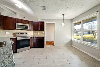 426 N Compass Rose Circle, Crosby, TX 77532 - Photo 4