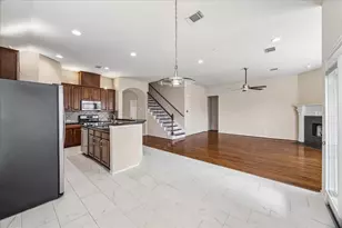 8107 Whisper Point Dr, Houston, TX 77040 - Photo 12