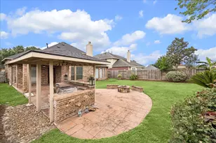 8107 Whisper Point Dr, Houston, TX 77040 - Photo 36