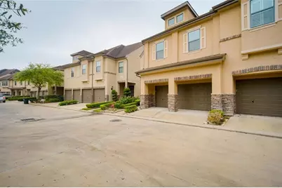 2906 Royal Oaks Crest, Houston, TX 77082 - Photo 2
