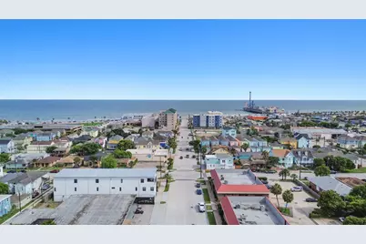 1716 23rd Street #B, Galveston, TX 77550 - Photo 4