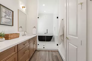 1142 W 16th St, Houston, TX 77008 - Photo 28