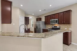 2875 Torano Cir, League City, TX 77573 - Photo 16