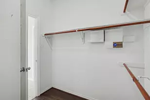 2875 Torano Cir, League City, TX 77573 - Photo 22