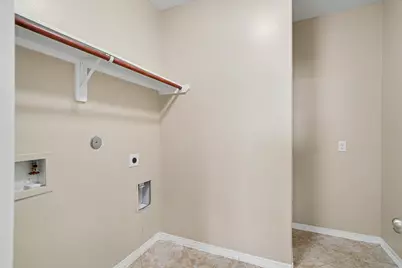 2875 Torano Circle, League City, TX 77573 - Photo 10