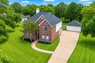 7110 Rustling Oaks Dr, Richmond, TX 77469 - Photo 1
