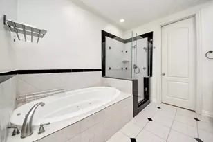 1912 Greenwich Pl Dr, Houston, TX 77019 - Photo 18