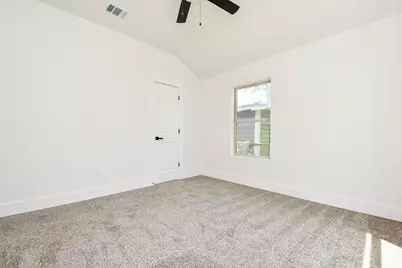 5030 Rapido Road, Houston, TX 77033 - Photo 6