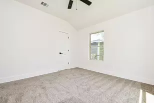 5030 Rapido Rd, Houston, TX 77033 - Photo 6