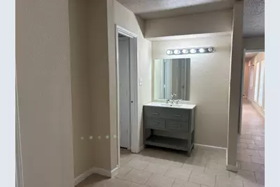 16030 Blackhawk Boulevard, Friendswood, TX 77546 - Photo 2