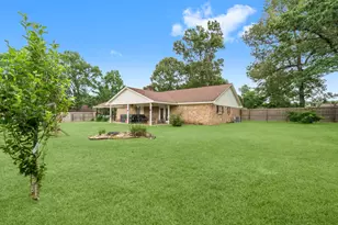 303 Greenwood Dr, Livingston, TX 77351 - Photo 34