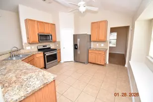 338 Brightfield Ln, Dickinson, TX 77539 - Photo 6