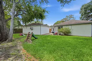12919 Westhorpe Dr, Houston, TX 77077 - Photo 28
