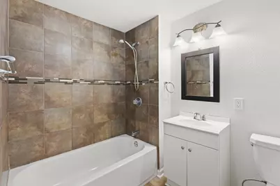 4728 Avenue R 1/2, Galveston, TX 77551 - Photo 16