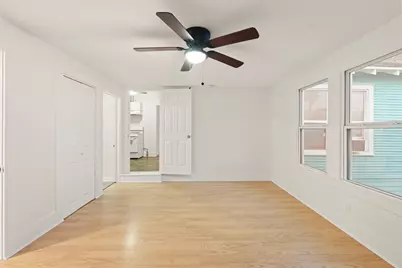 4728 Avenue R 1/2, Galveston, TX 77551 - Photo 18