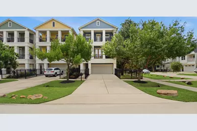 2702 Nicholson Street, Houston, TX 77008 - Photo 2