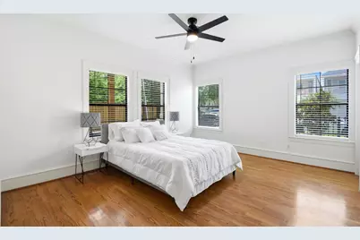 2702 Nicholson Street, Houston, TX 77008 - Photo 8