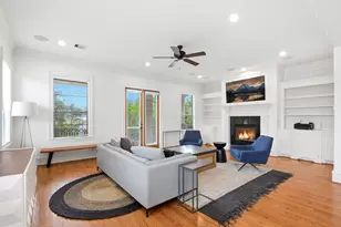 2702 Nicholson St, Houston, TX 77008 - Photo 14