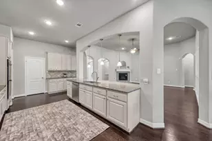 2068 Brookmont Dr, Conroe, TX 77301 - Photo 18