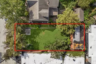 221 Emerson St, Houston, TX 77006 - Photo 4