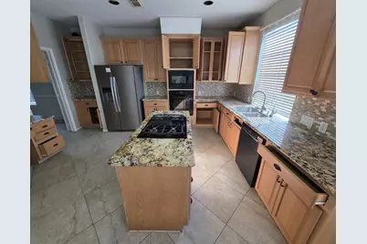 2706 Sterling Fields Drive, Pearland, TX 77584 - Photo 2