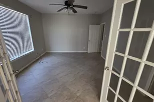 2706 Sterling Fields Dr, Pearland, TX 77584 - Photo 10