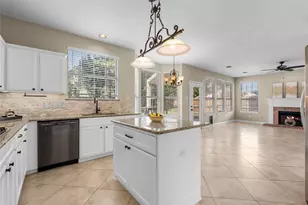 2212 Palm Lagoon Dr, League City, TX 77573 - Photo 10