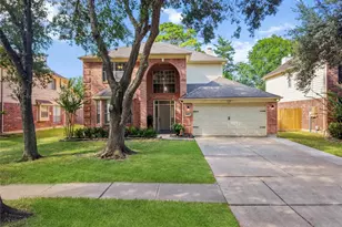 2212 Palm Lagoon Dr, League City, TX 77573 - Photo 2