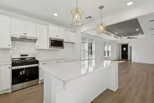 31731 Regal Dr, Fulshear, TX 77441 - Photo 8