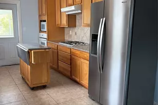 1808 Biovu Dr, Galveston, TX 77551 - Photo 8
