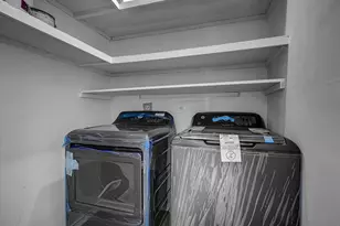 8201 Richmond Ave, Houston, TX 77063 - Photo 20